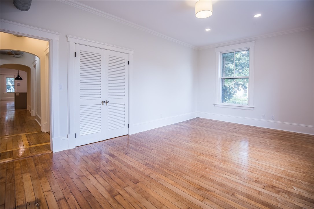 82 High Street, Unit 1N Bristol, RI 02809 - Photo 26 of 38