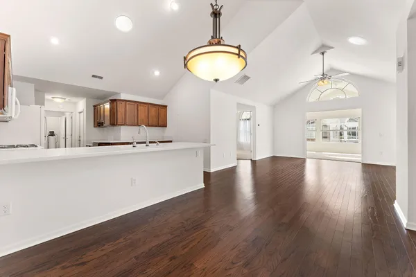 $375,000 | 2426 Allison Circle, Unit 2426, Valparaiso, IN 46383