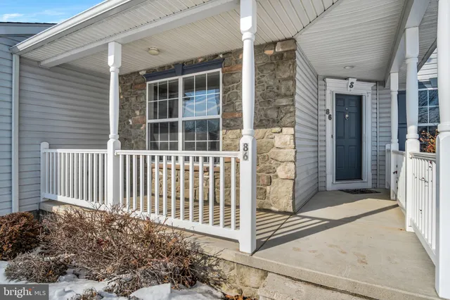 $460,000 | 86 Barley Circle, Hanover, PA 17331