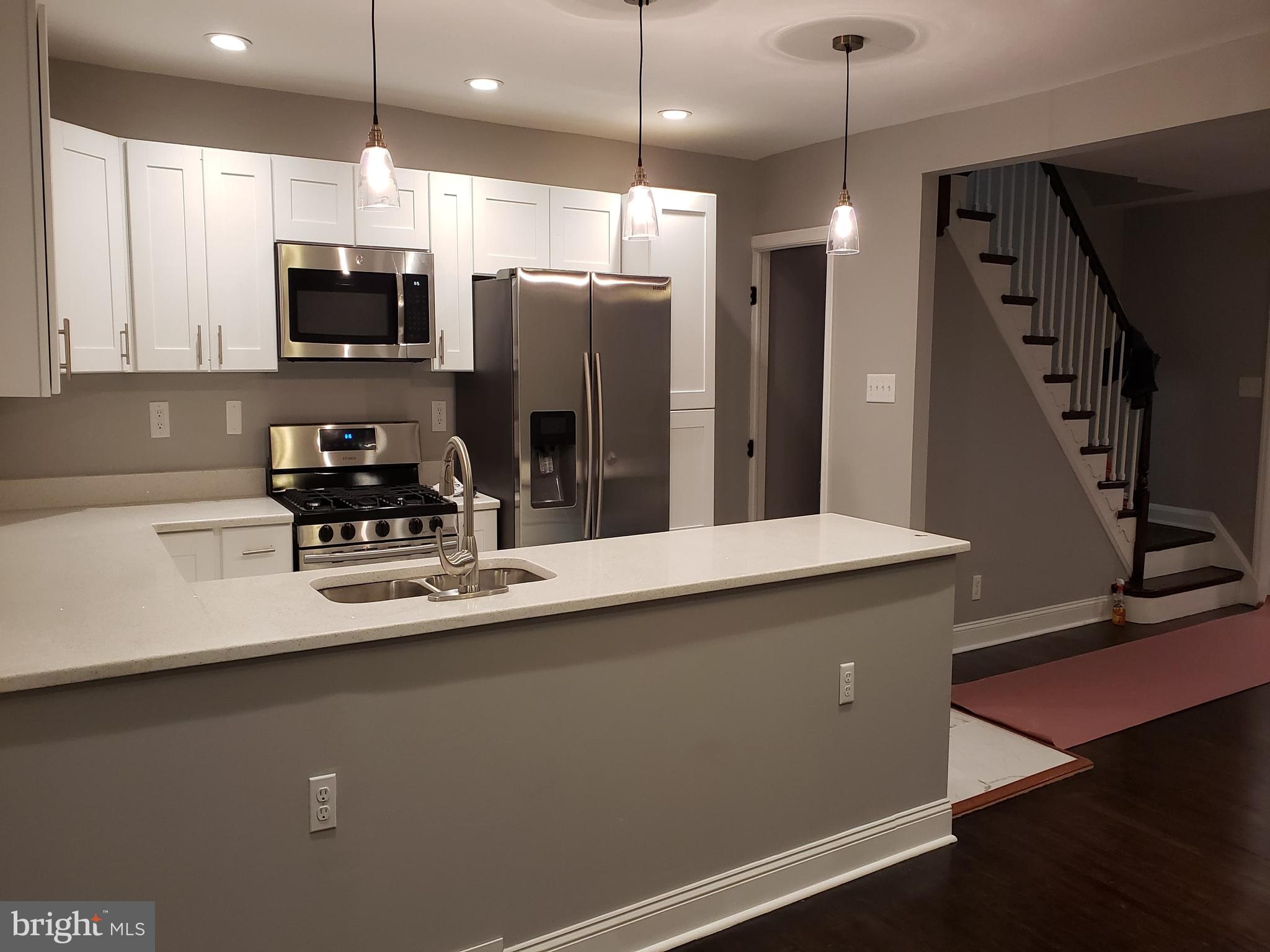 1535 Northbourne Road Baltimore, MD 21239 - Photo 2 of 32