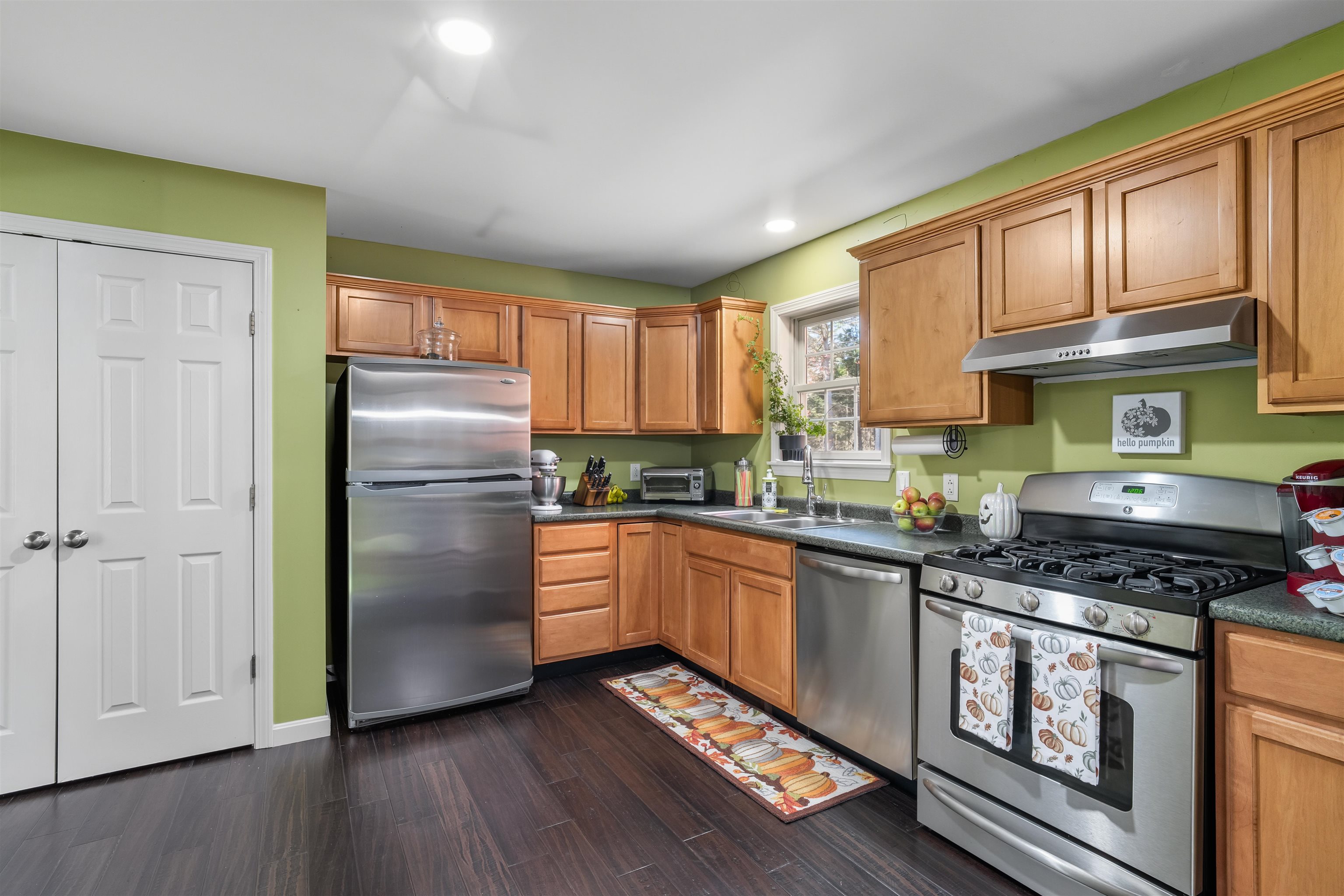 362 Hardy Hill Road Grafton, NH 03240 - Photo 4 of 43