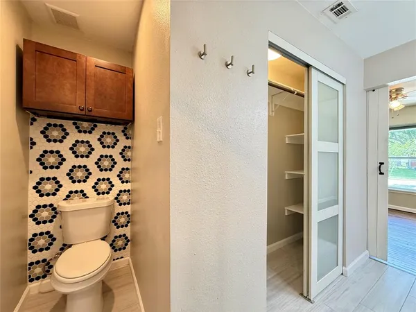 $2,275 | 10518 Desdemona Drive, Dallas, TX 75228