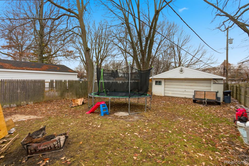 15390 Beech Daly Road Taylor, MI 48180 - Photo 32 of 34 Gallery Image 32