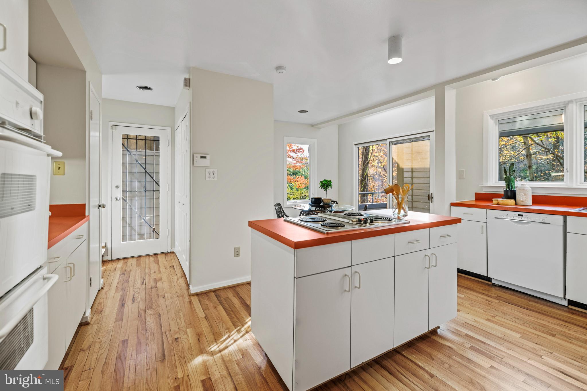 2601 Klingle Road Northwest Washington, DC 20008 - Photo 11 of 59 Spacious kitchen featuring a gas cooktop