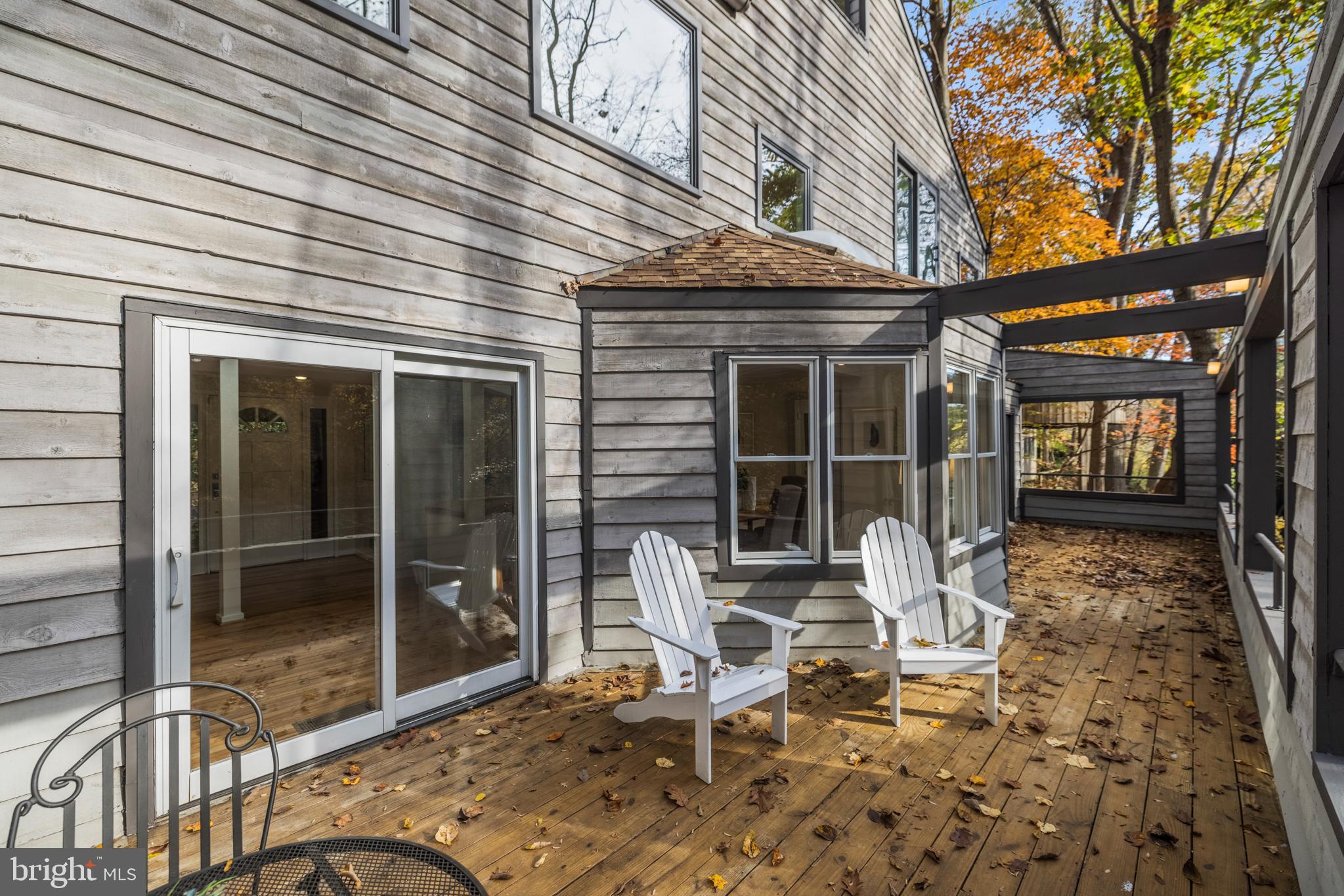 2601 Klingle Road Northwest Washington, DC 20008 - Photo 15 of 59 Great entertaining space on the main level deck!