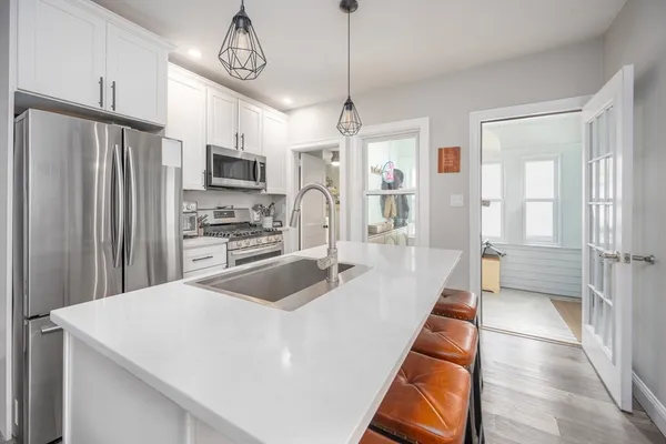 $1,099,900 | 452-454 Quarry Street, Quincy, MA 02169