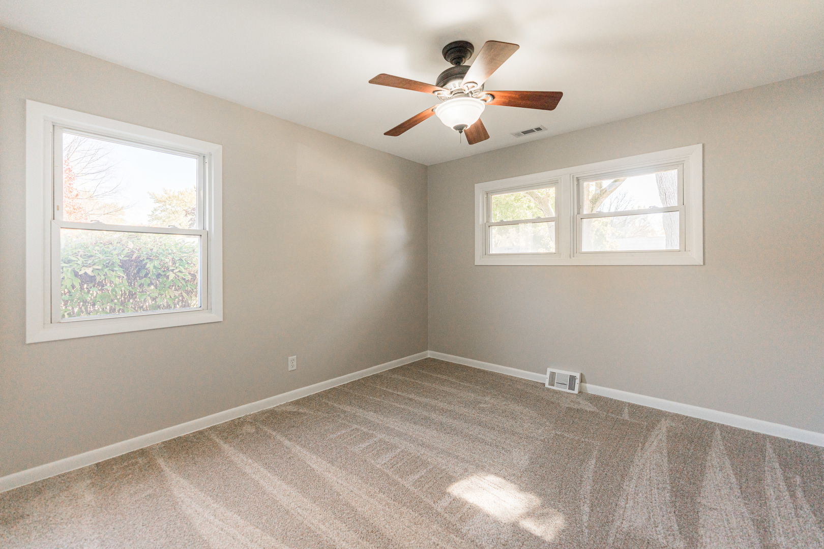 387 Home Street Sycamore, IL 60178 - Photo 21 of 32