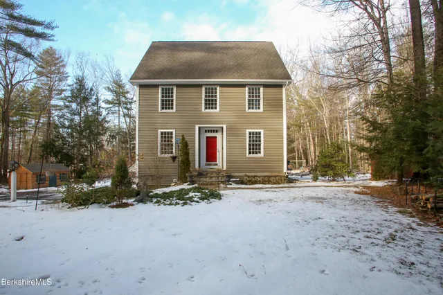 $629,000 | 751 Park Hill Road, Northampton, MA 01062