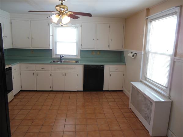 56 Janet Street West Springfield, MA 01089 - Photo 13 of 27 Gallery Image 13