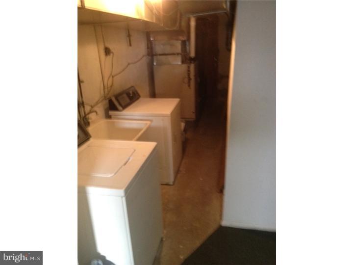 1375 Farrington Road Philadelphia, PA 19151 - Photo 11 of 11 Laundry Room