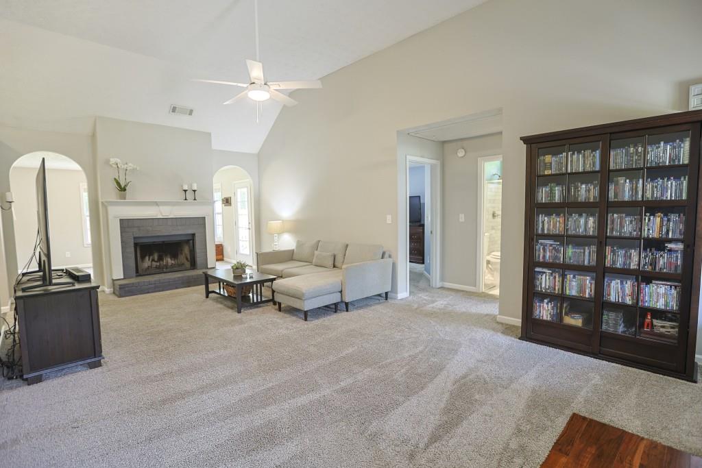 2109 Raegan Court Monroe, GA 30655 - Photo 7 of 85