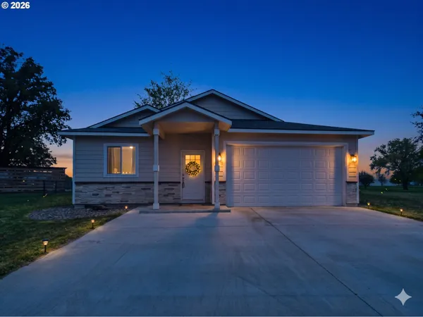 $370,000 | 320 Riverwood Court, Umatilla, OR 97882