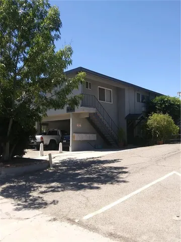 $2,095 | 14301 Addison Street, Sherman Oaks, CA 91423