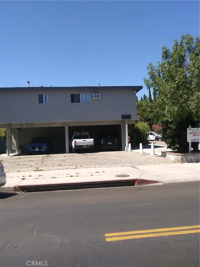 14301 Addison Street Sherman Oaks, CA 91423 - Photo 2 of 9