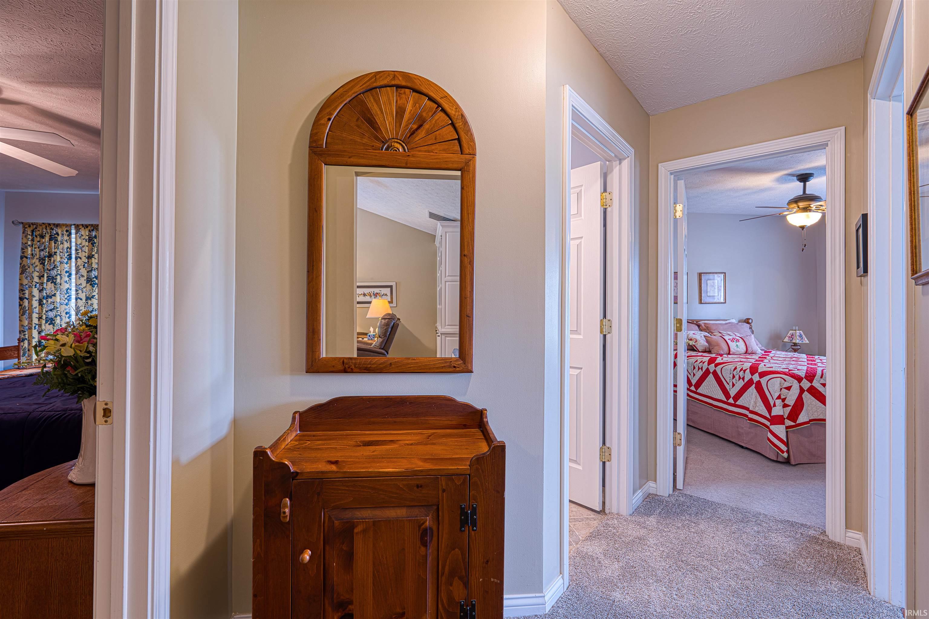 10344 Clippinger Road Evansville, IN 47725 - Photo 7 of 41