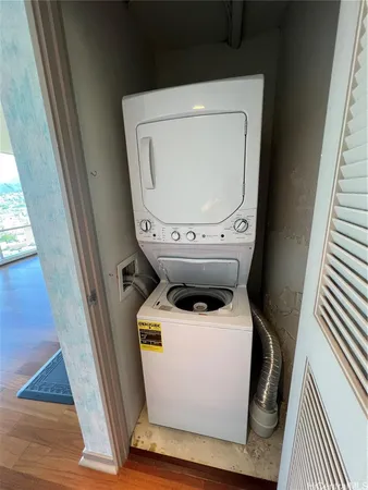 $2,875 | 1288 Kapiolani Boulevard, Unit 4401, Honolulu, HI 96814