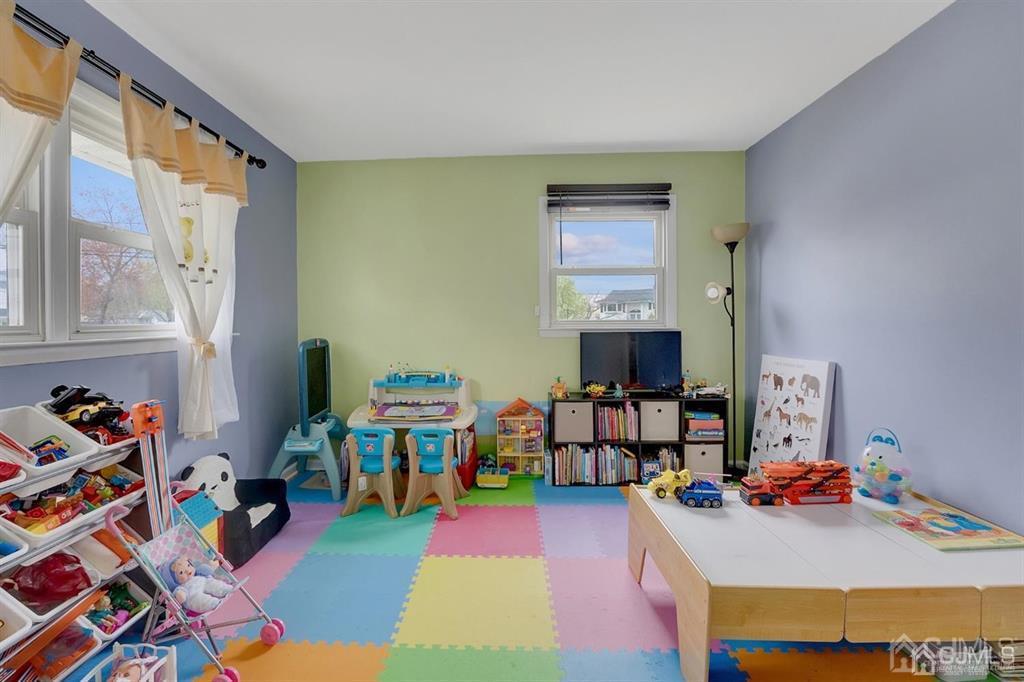 31 Darwin Road Old Bridge, NJ 08857 - Photo 10 of 19 Gallery Image 10