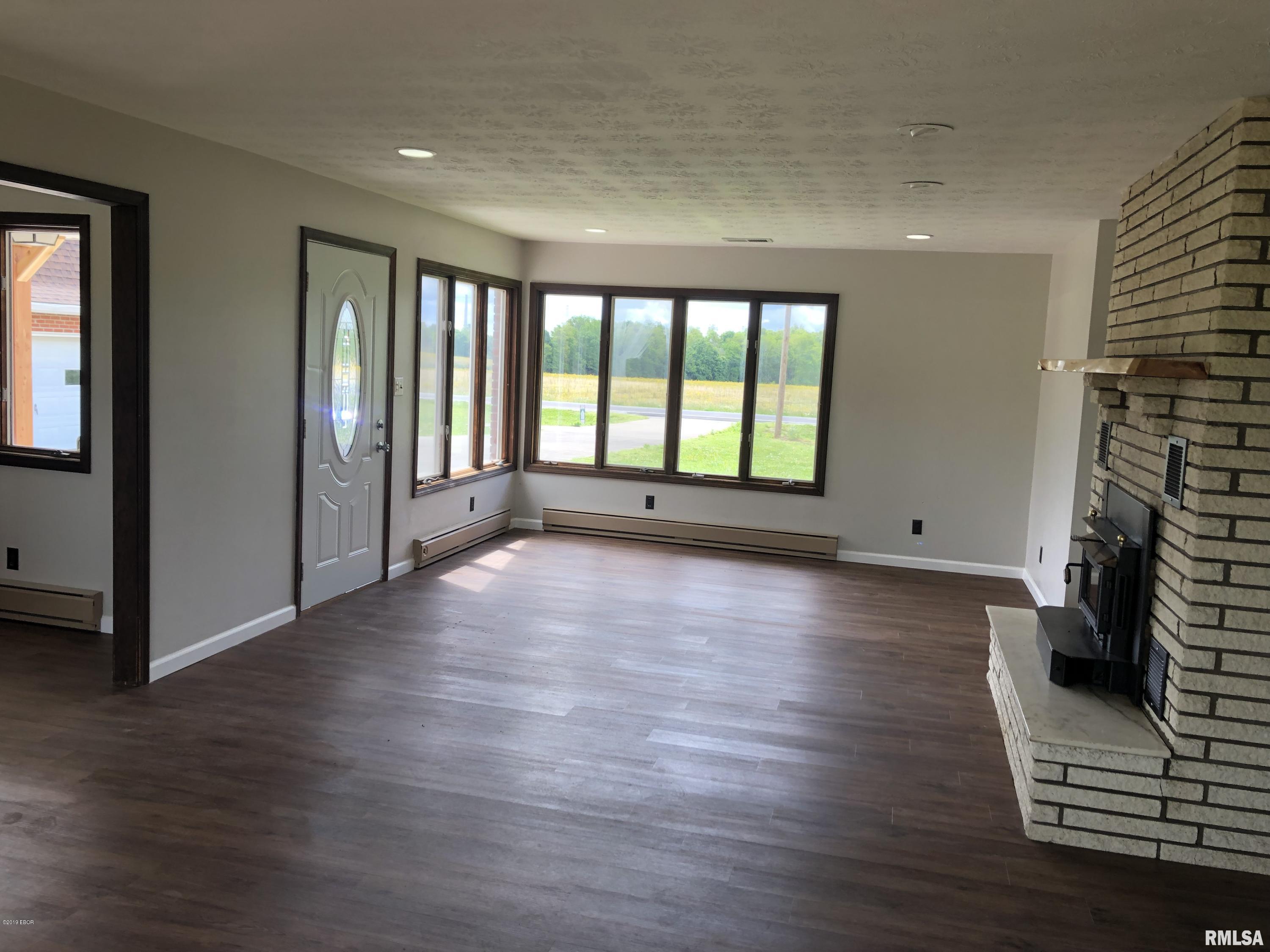 1297 Grand Chain Road Grand Chain, IL 62941 - Photo 14 of 31