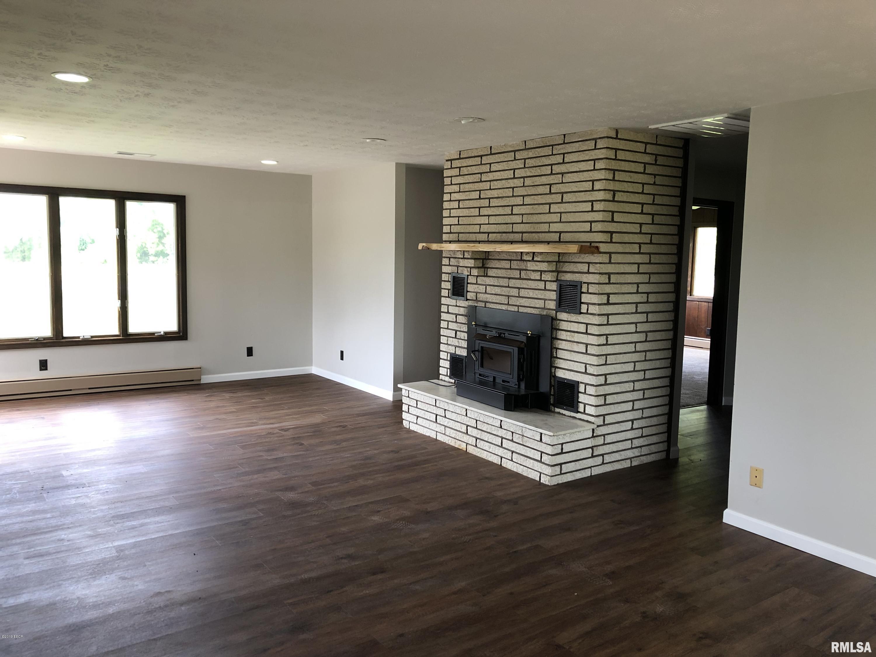1297 Grand Chain Road Grand Chain, IL 62941 - Photo 15 of 31