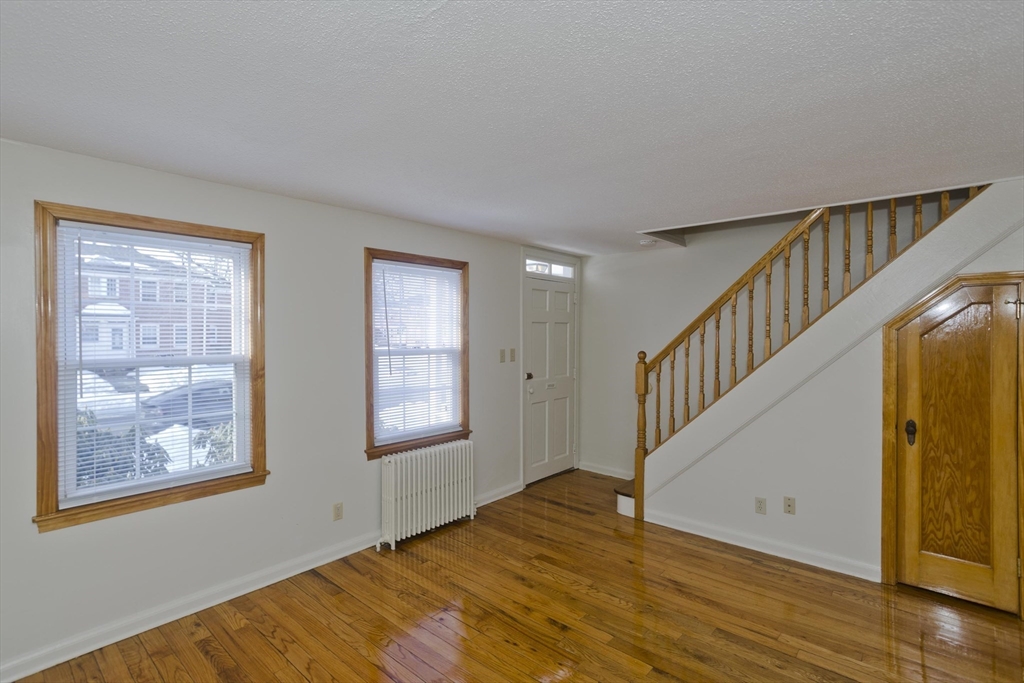 439 Cold Spring Avenue, Unit 439 West Springfield, MA 01089 - Photo 7 of 31 Gallery Image 7