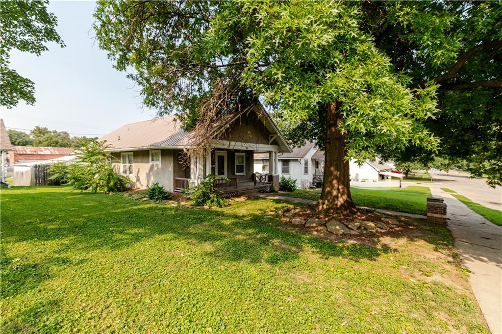 905 Parallel Street Atchison, KS 66002 - Photo 5 of 52 Gallery Image 5