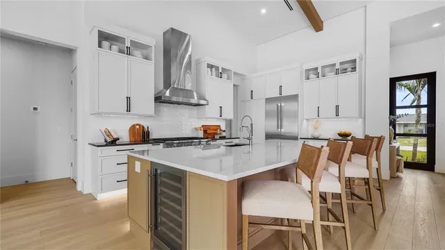 $2,724,999 | 1915 Tulip Drive, Sarasota, FL 34239