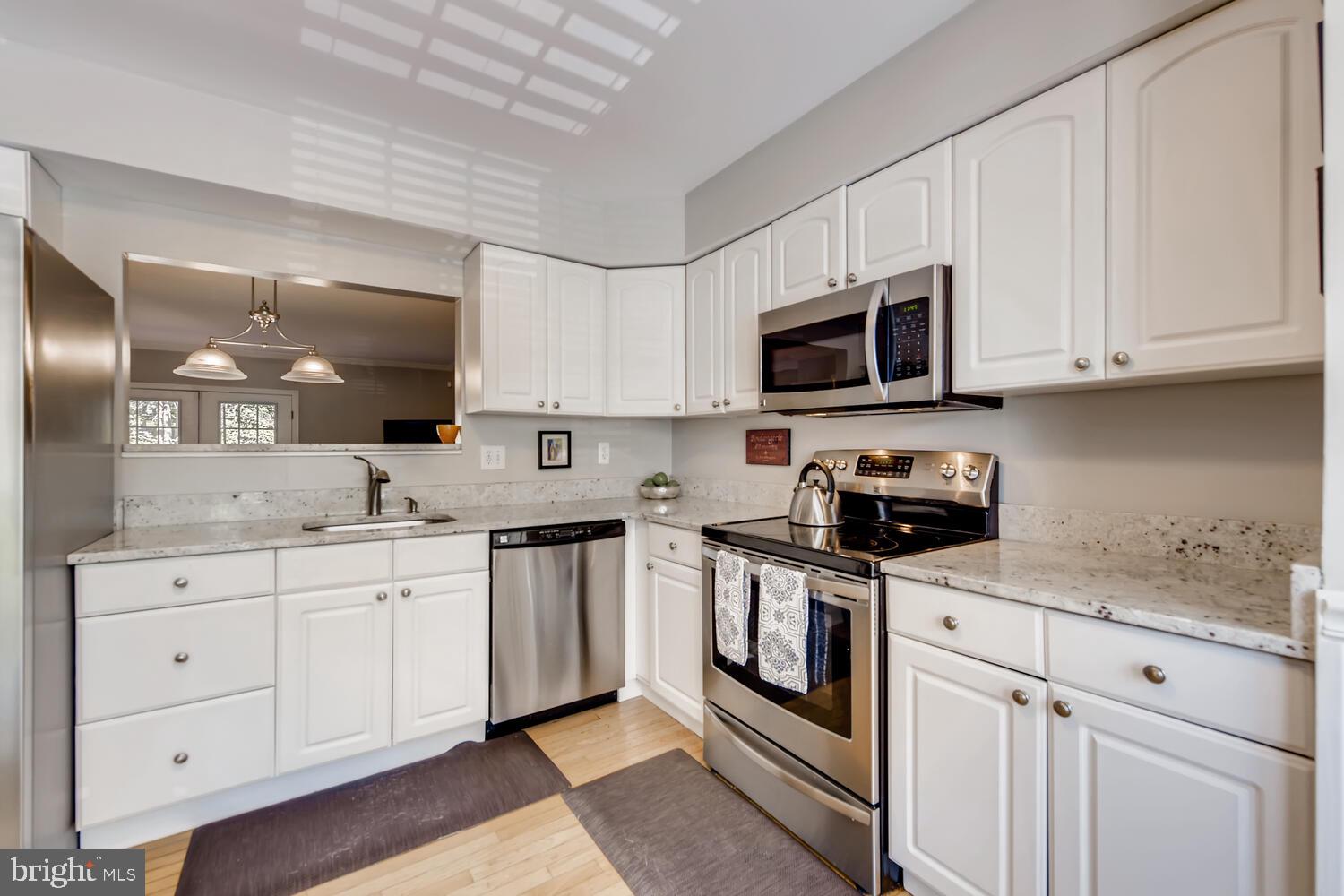 7447 Setting Sun Way Columbia, MD 21046 - Photo 15 of 28 Gallery Image 15