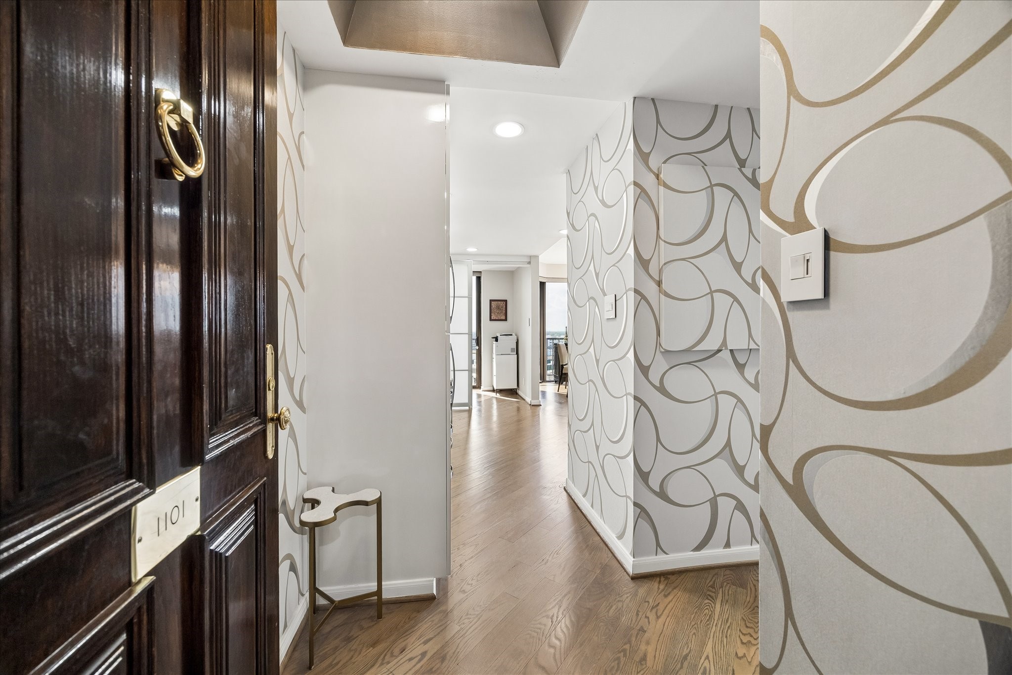 3350 McCue Road, Unit 1101 Houston, TX 77056 - Photo 6 of 31 Entry