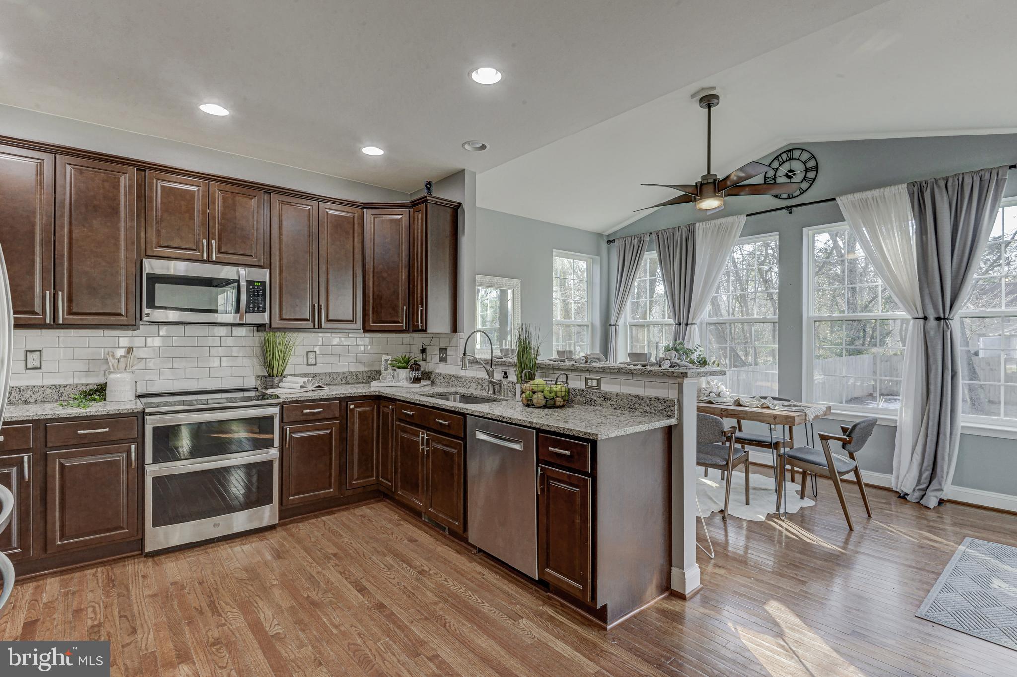 174 Copper Road Severna Park, MD 21146 - Photo 11 of 42 Plenty of natural light!