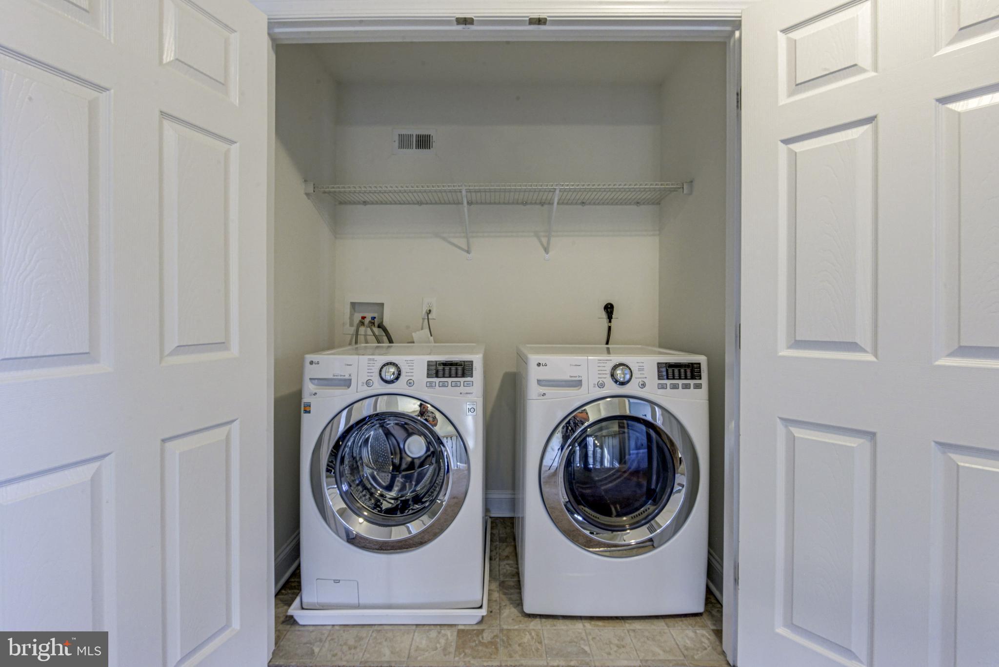 174 Copper Road Severna Park, MD 21146 - Photo 36 of 42 Upper level laundry