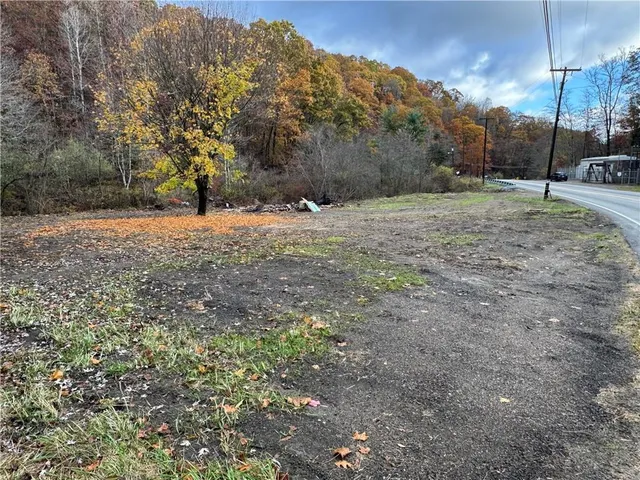 a view of outdoor space with green space