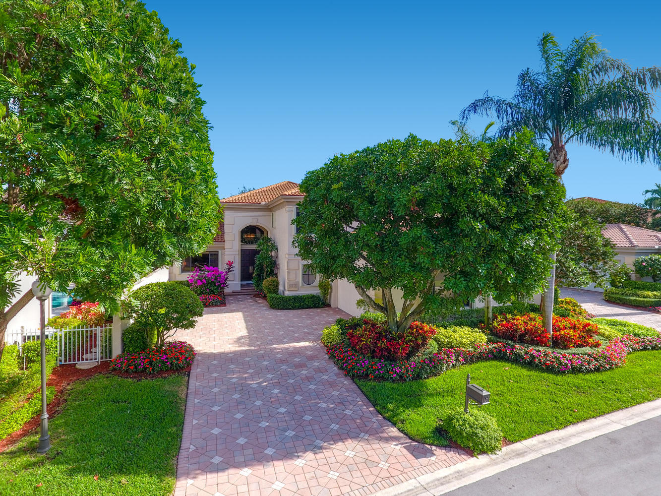 2519 NW 59th St Boca Raton FL-large-002-