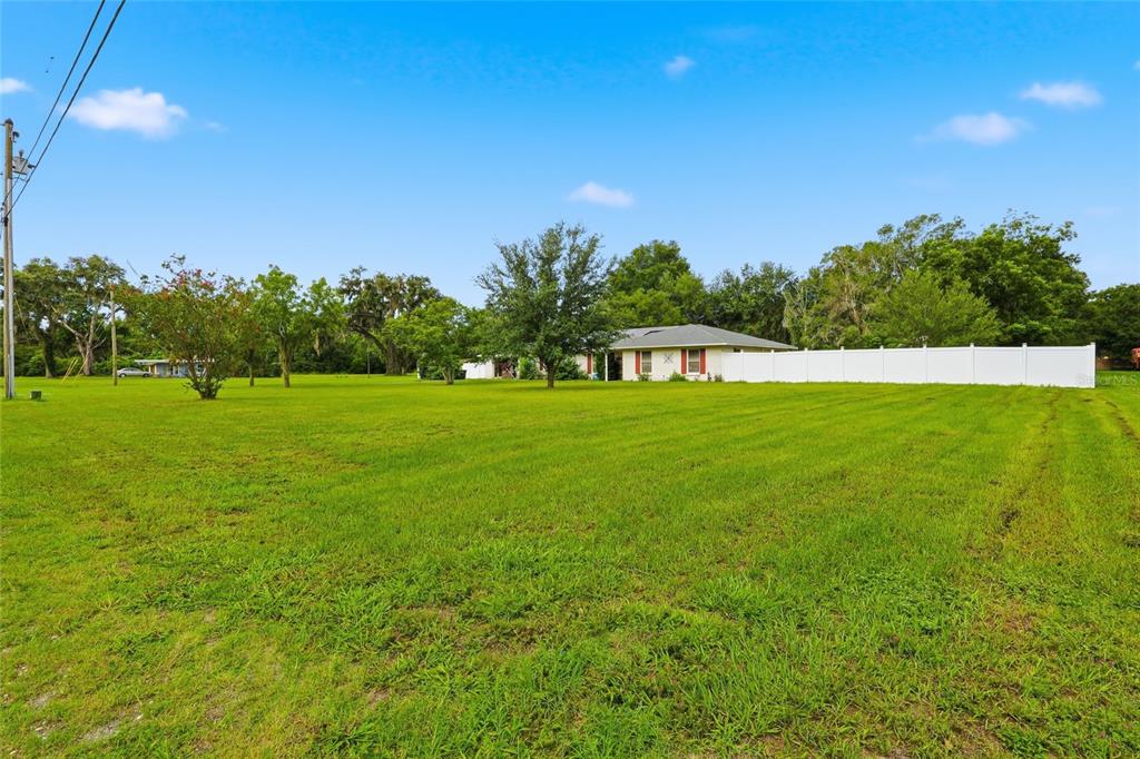 4741 Seaberg Road Zephyrhills, FL 33541 - Photo 38 of 39 Gallery Image 38