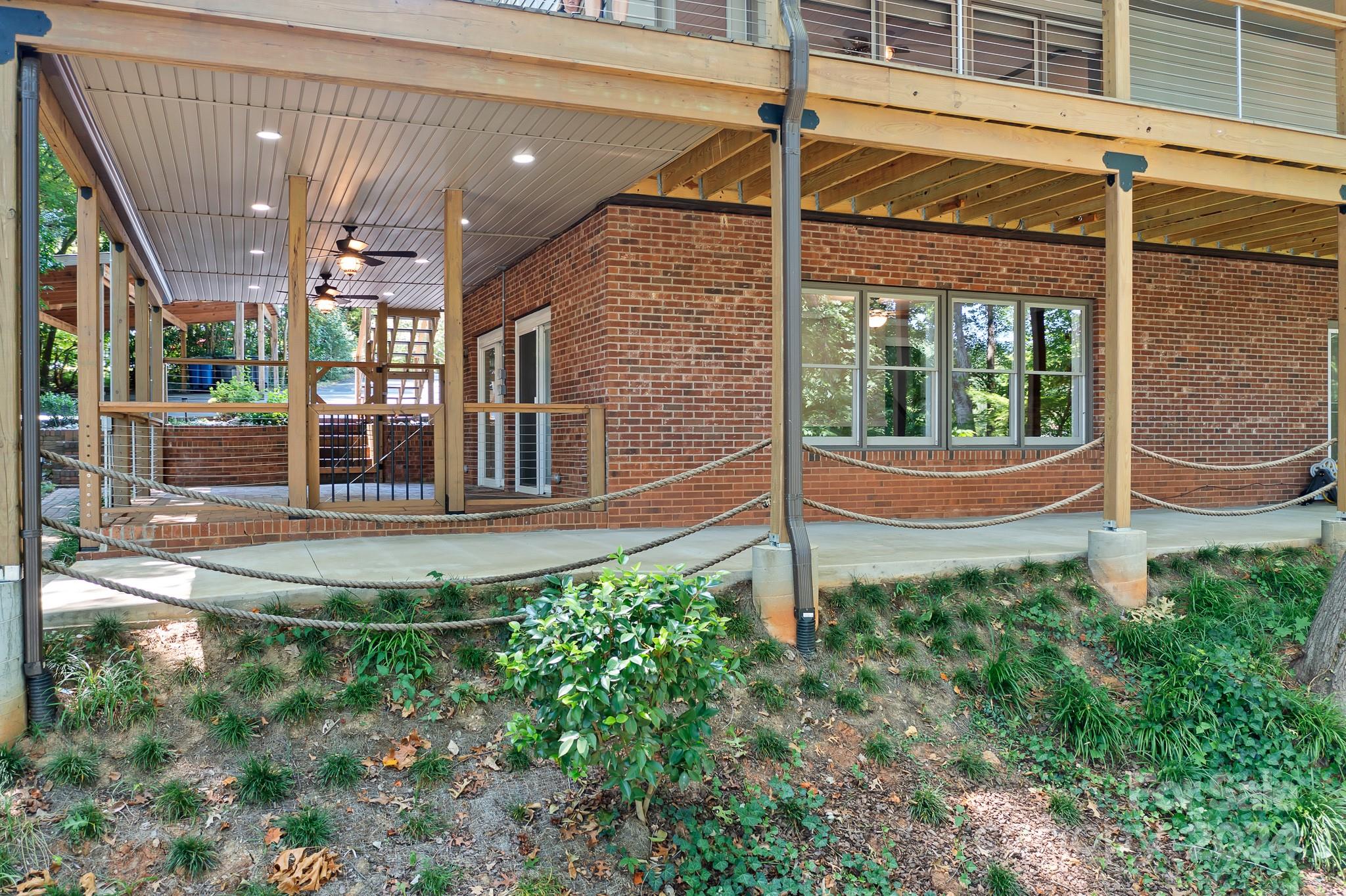195 Paradise Peninsula Road Mooresville, NC 28117 - Photo 27 of 42