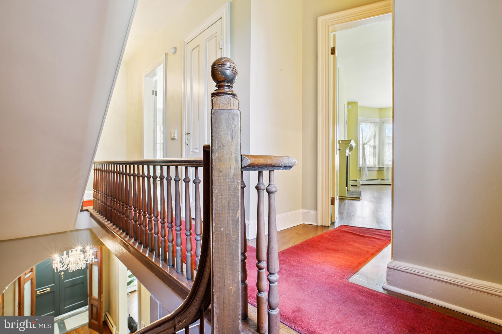 17 Logan Circle Northwest Washington, DC 20005 - Photo 12 of 56 Upper Level Hall