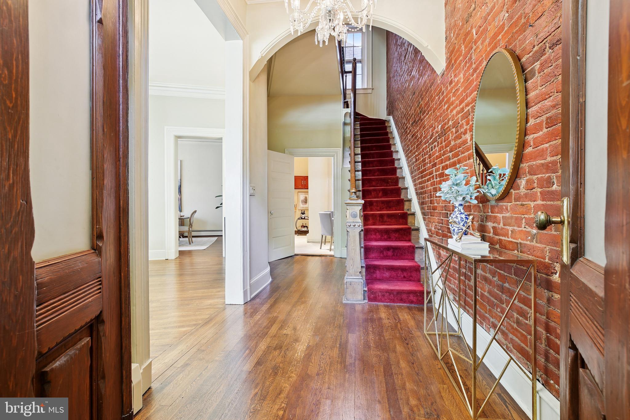 17 Logan Circle Northwest Washington, DC 20005 - Photo 2 of 56 Entry