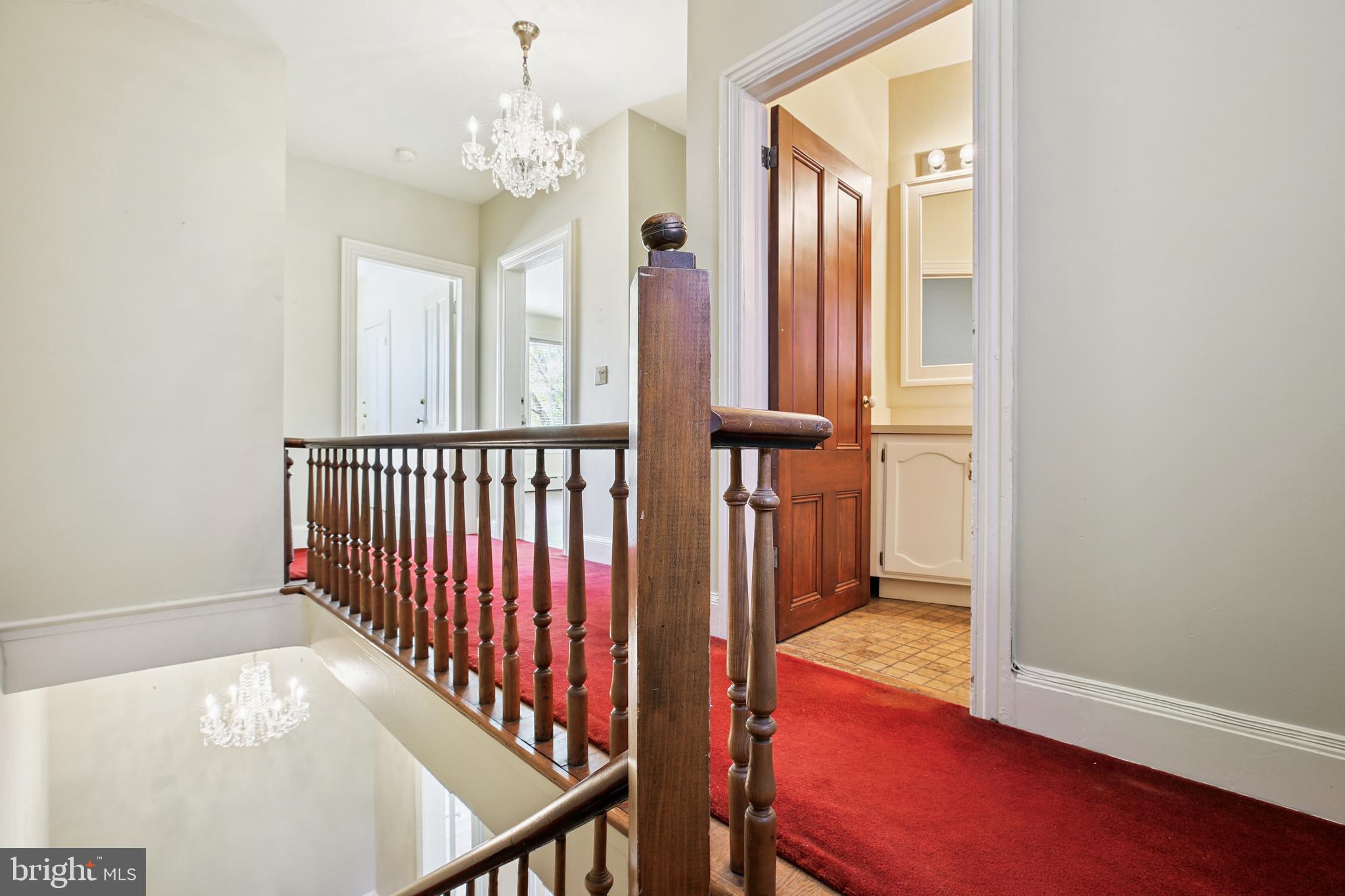 17 Logan Circle Northwest Washington, DC 20005 - Photo 22 of 56 Upper Level II Hallway