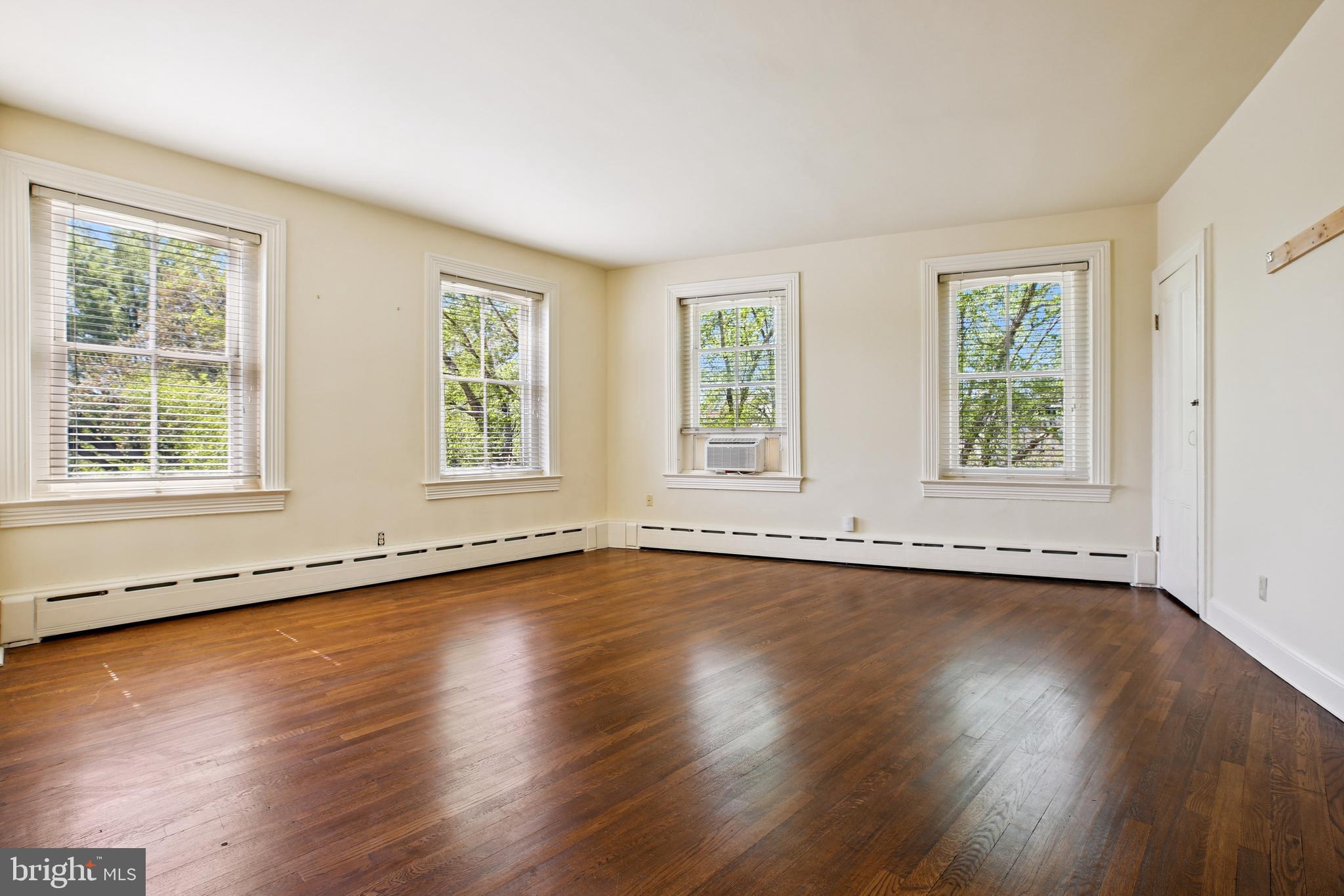17 Logan Circle Northwest Washington, DC 20005 - Photo 23 of 56 Bedroom #3