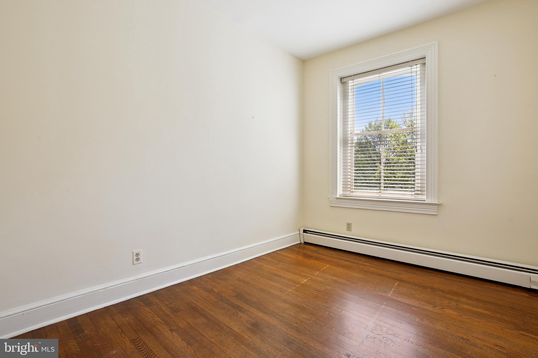17 Logan Circle Northwest Washington, DC 20005 - Photo 26 of 56 Bedroom #4