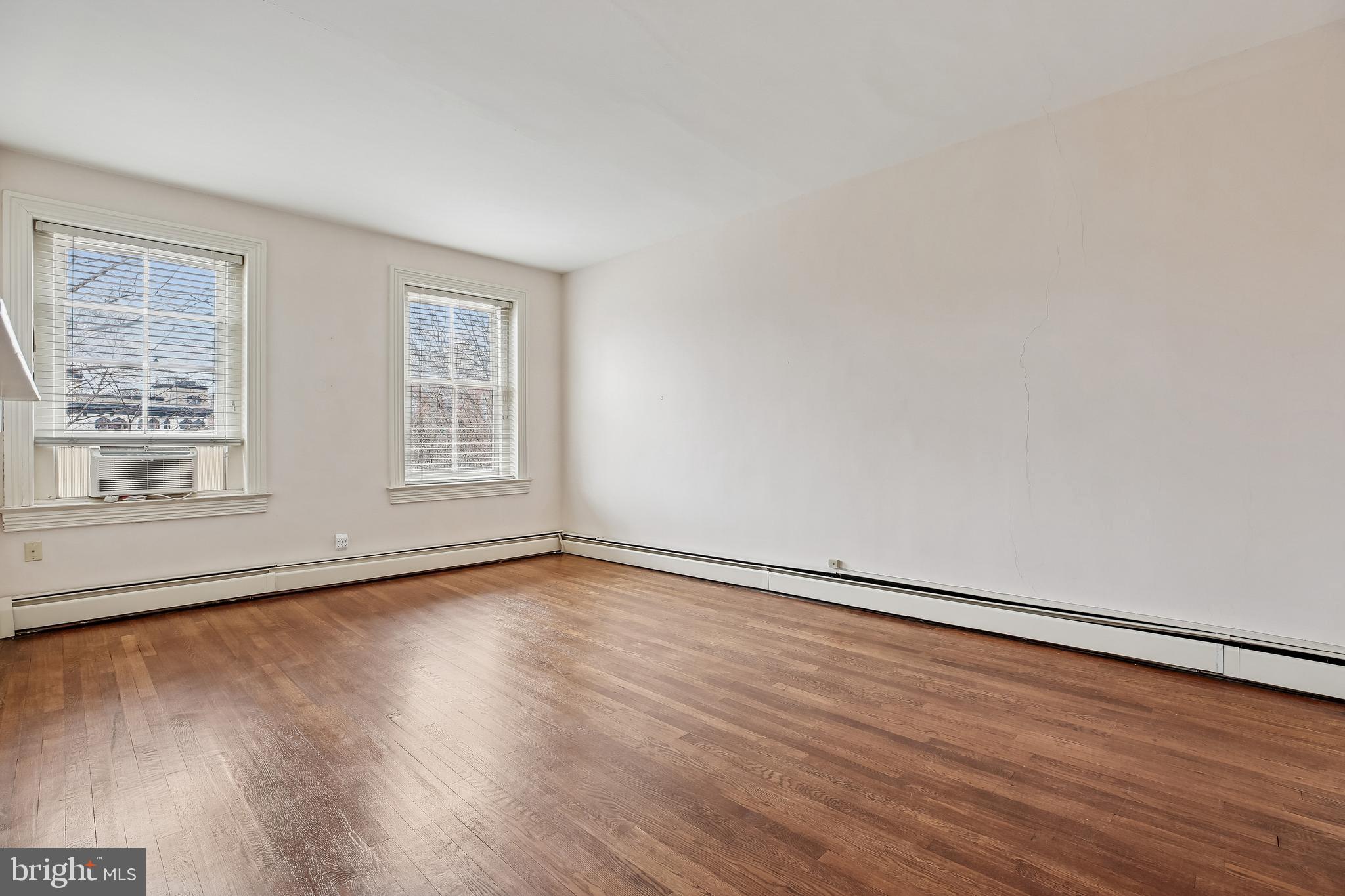 17 Logan Circle Northwest Washington, DC 20005 - Photo 29 of 56 Bedroom #5