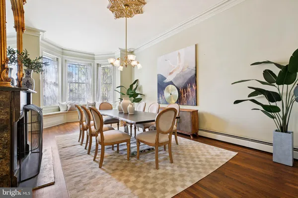 $2,199,900 | 17 Logan Circle Northwest, Washington, DC 20005