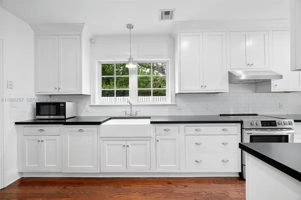 $8,500 | 285 Northeast 105th Street, Miami Shores, FL 33138