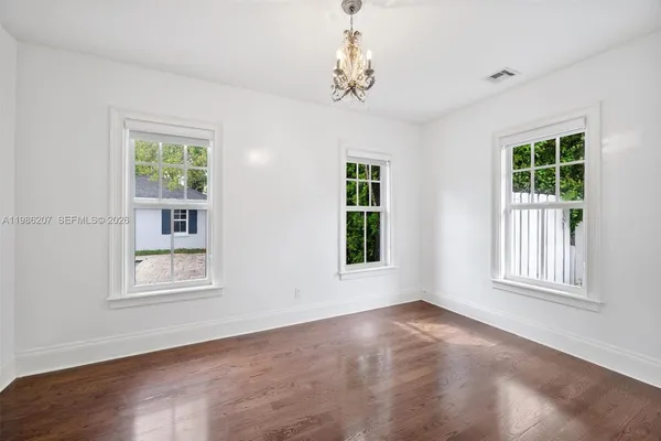 $8,500 | 285 Northeast 105th Street, Miami Shores, FL 33138