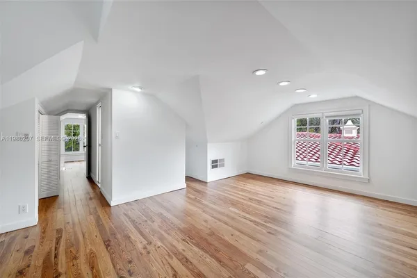 $8,500 | 285 Northeast 105th Street, Miami Shores, FL 33138
