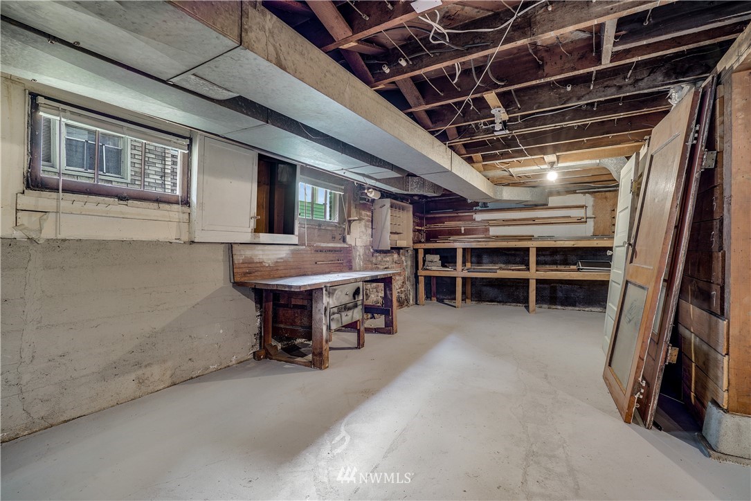 548 North 68th Street Seattle, WA 98103 - Photo 16 of 20 a view of a storage & utility room