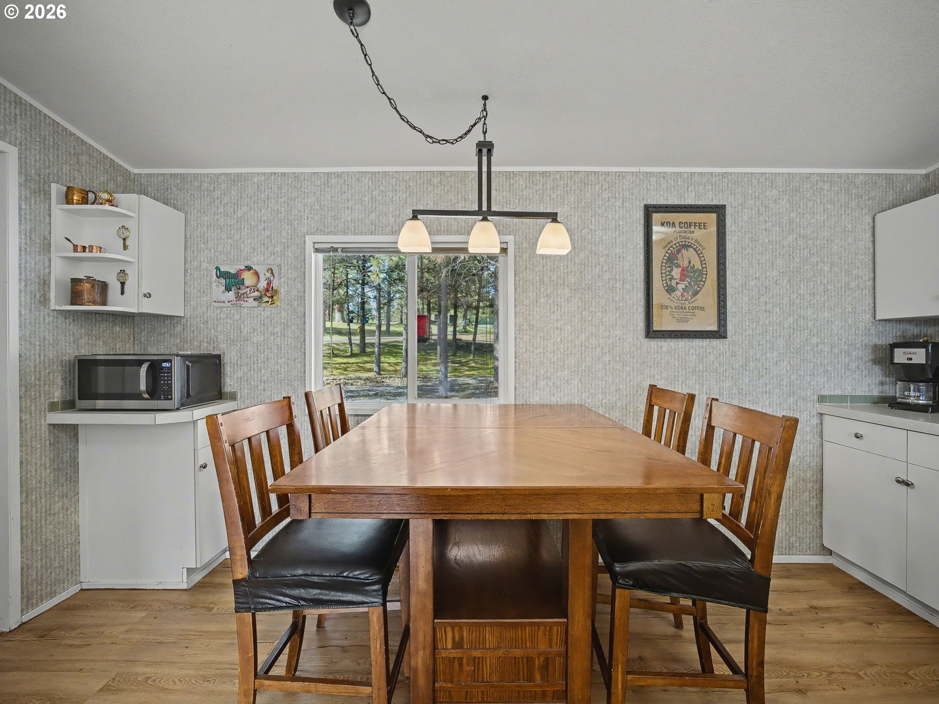 222 South Oak Road Tygh Valley, OR 97063 - Photo 15 of 48