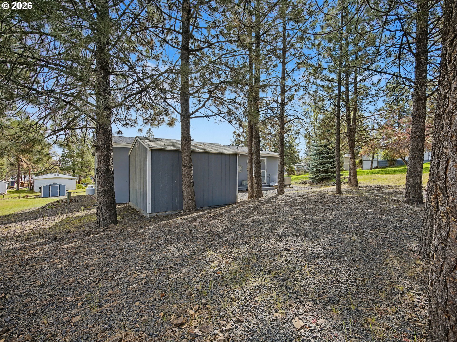 222 South Oak Road Tygh Valley, OR 97063 - Photo 33 of 48