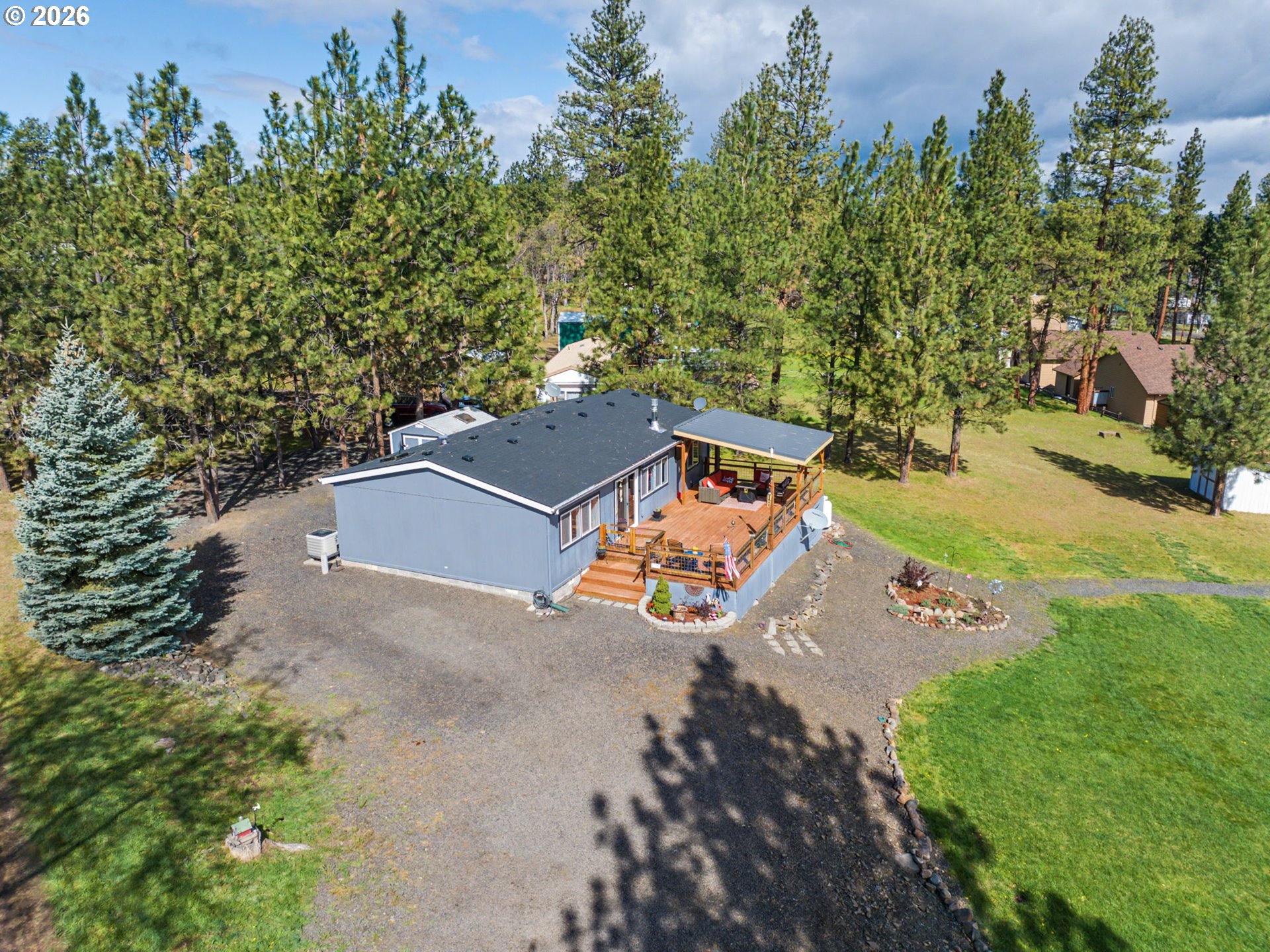 222 South Oak Road Tygh Valley, OR 97063 - Photo 39 of 48