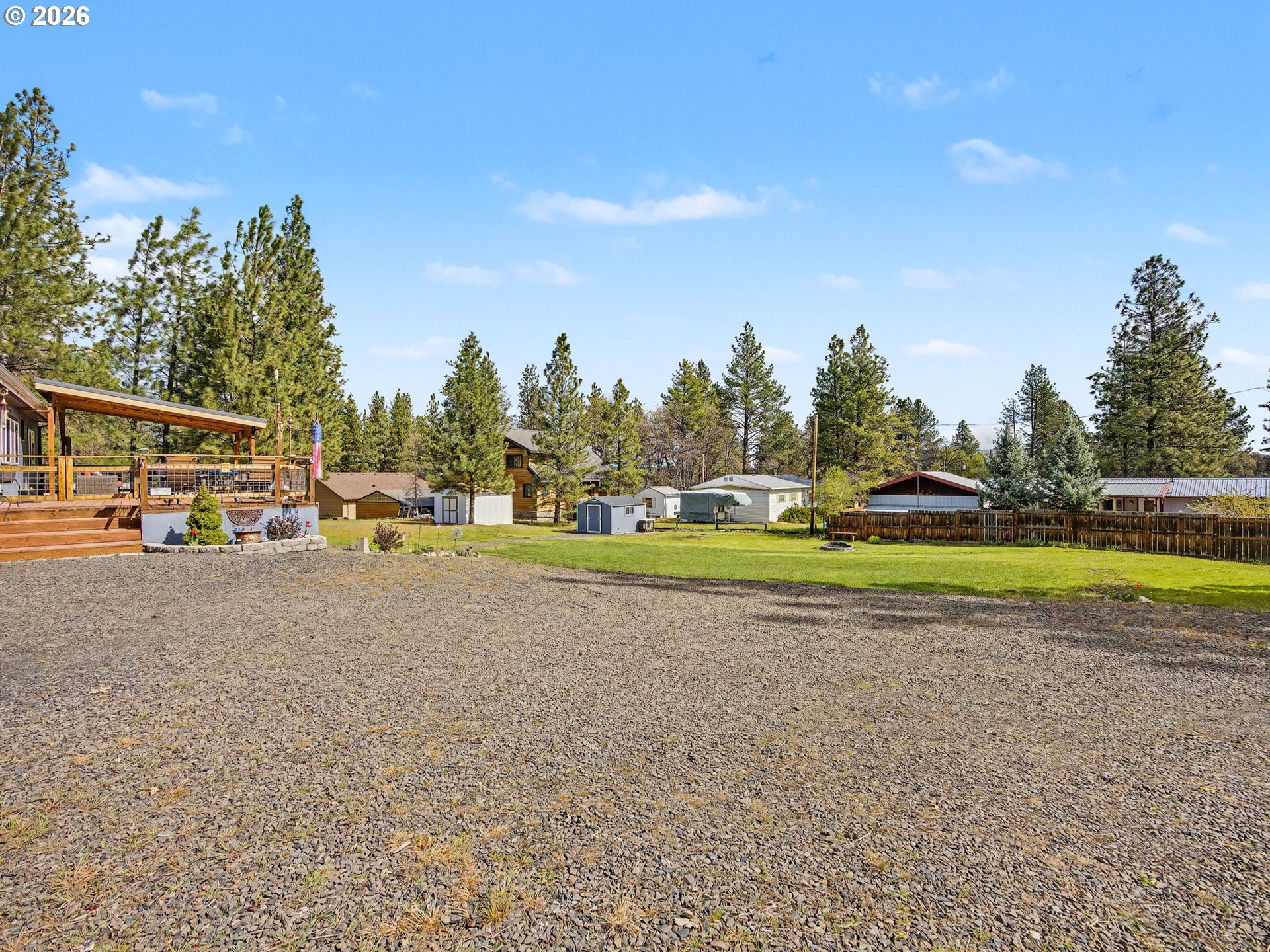 222 South Oak Road Tygh Valley, OR 97063 - Photo 4 of 48