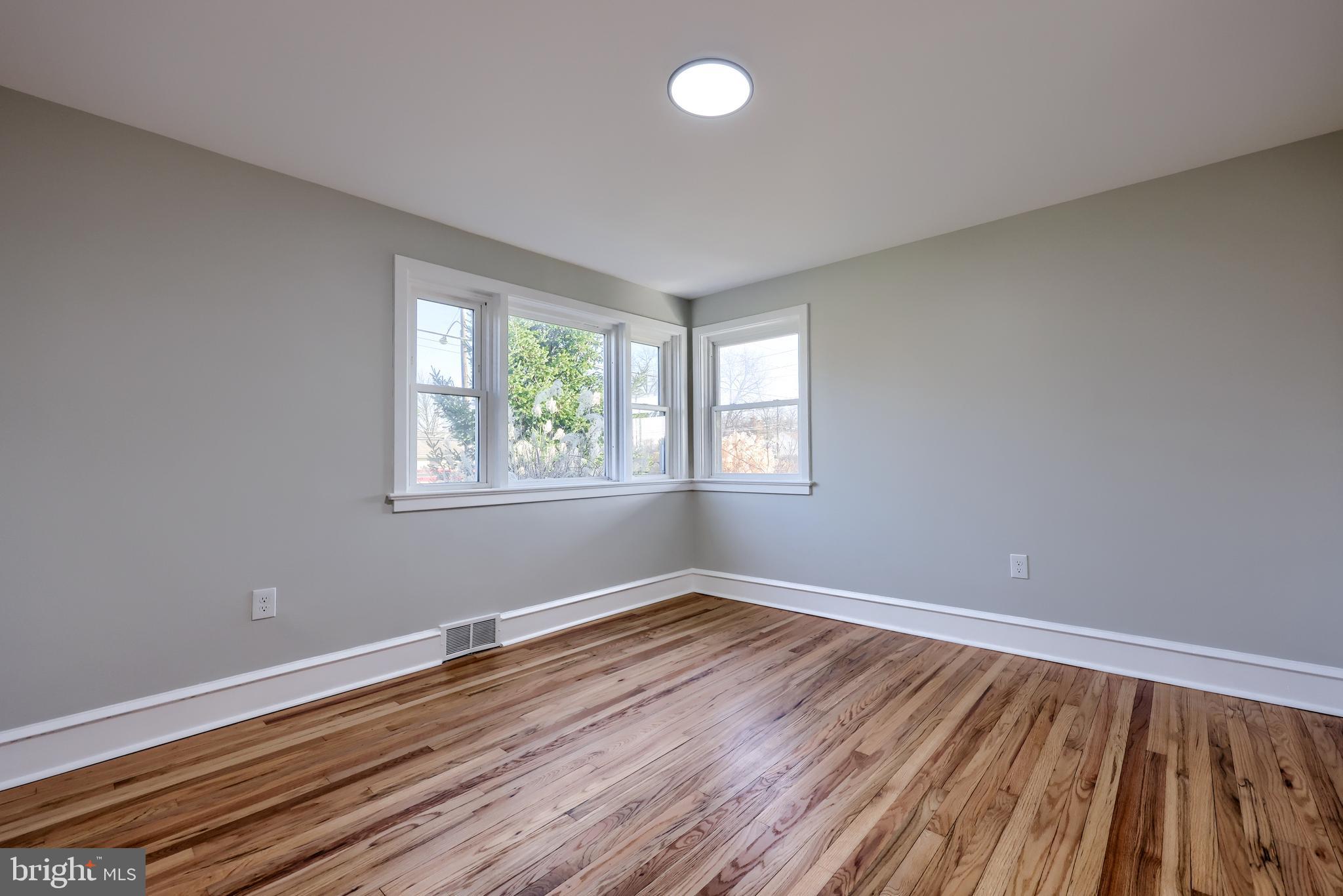 124 Millersville Road Lancaster, PA 17603 - Photo 17 of 32